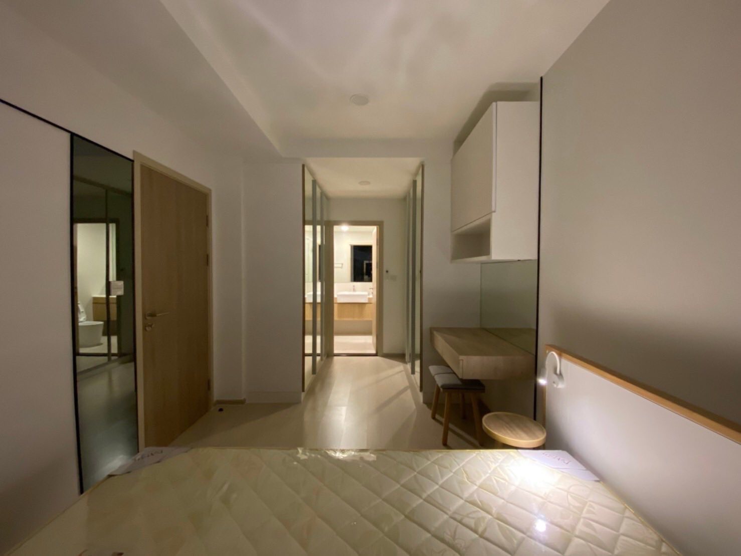 One Bedroom Condo For Rent