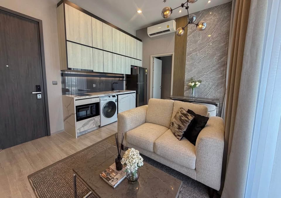 One Bedroom Condo For Rent