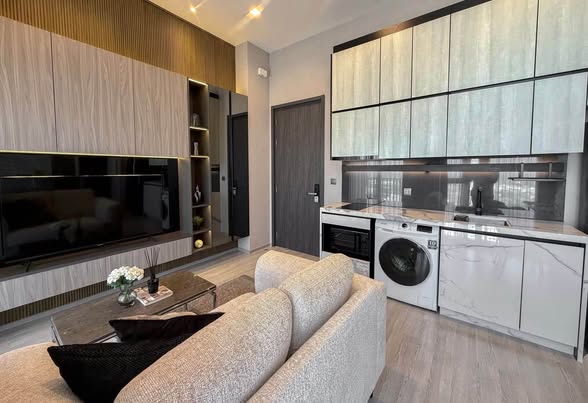 One Bedroom Condo For Rent
