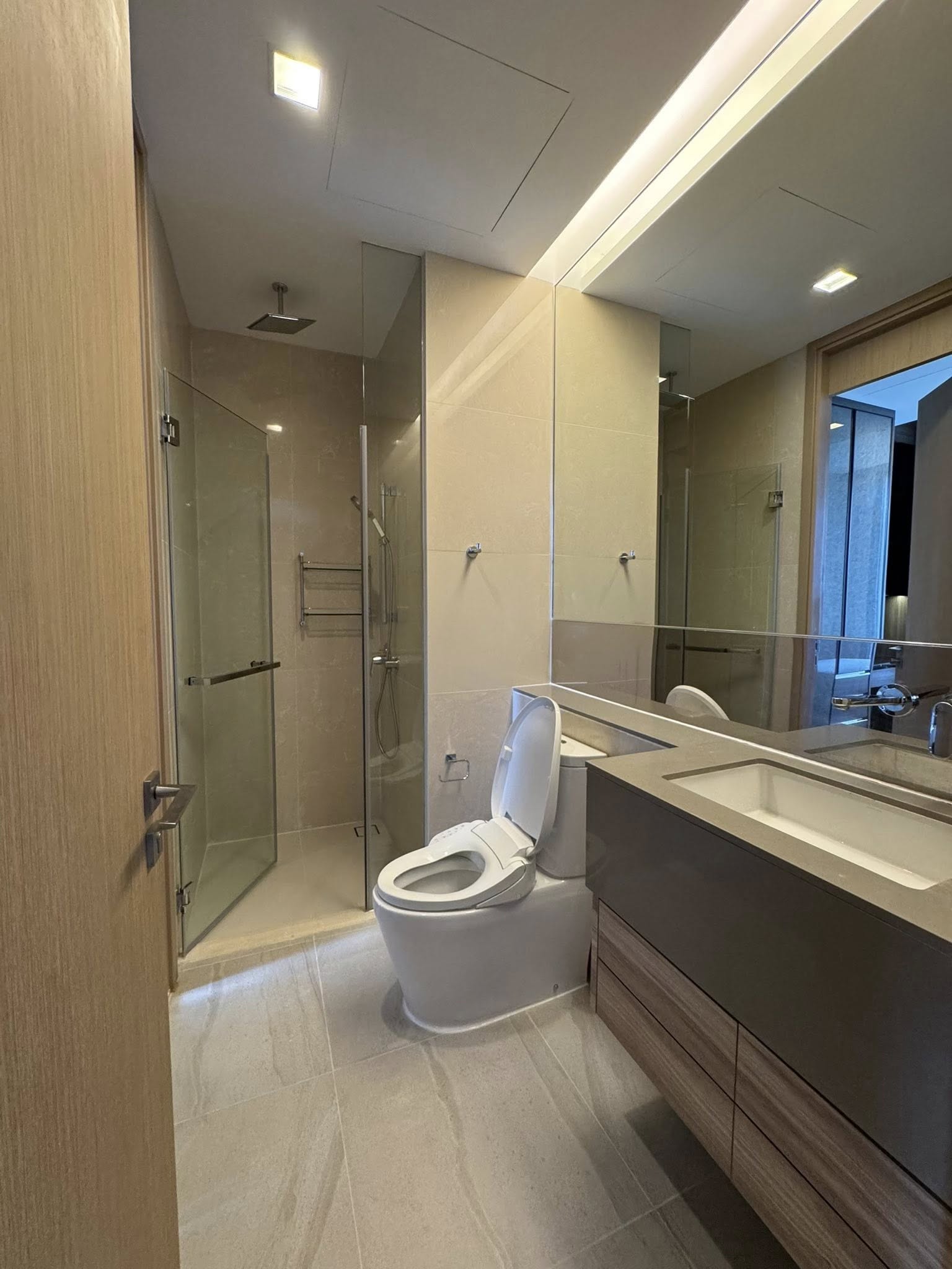 Two Bedroom Condo For Rent