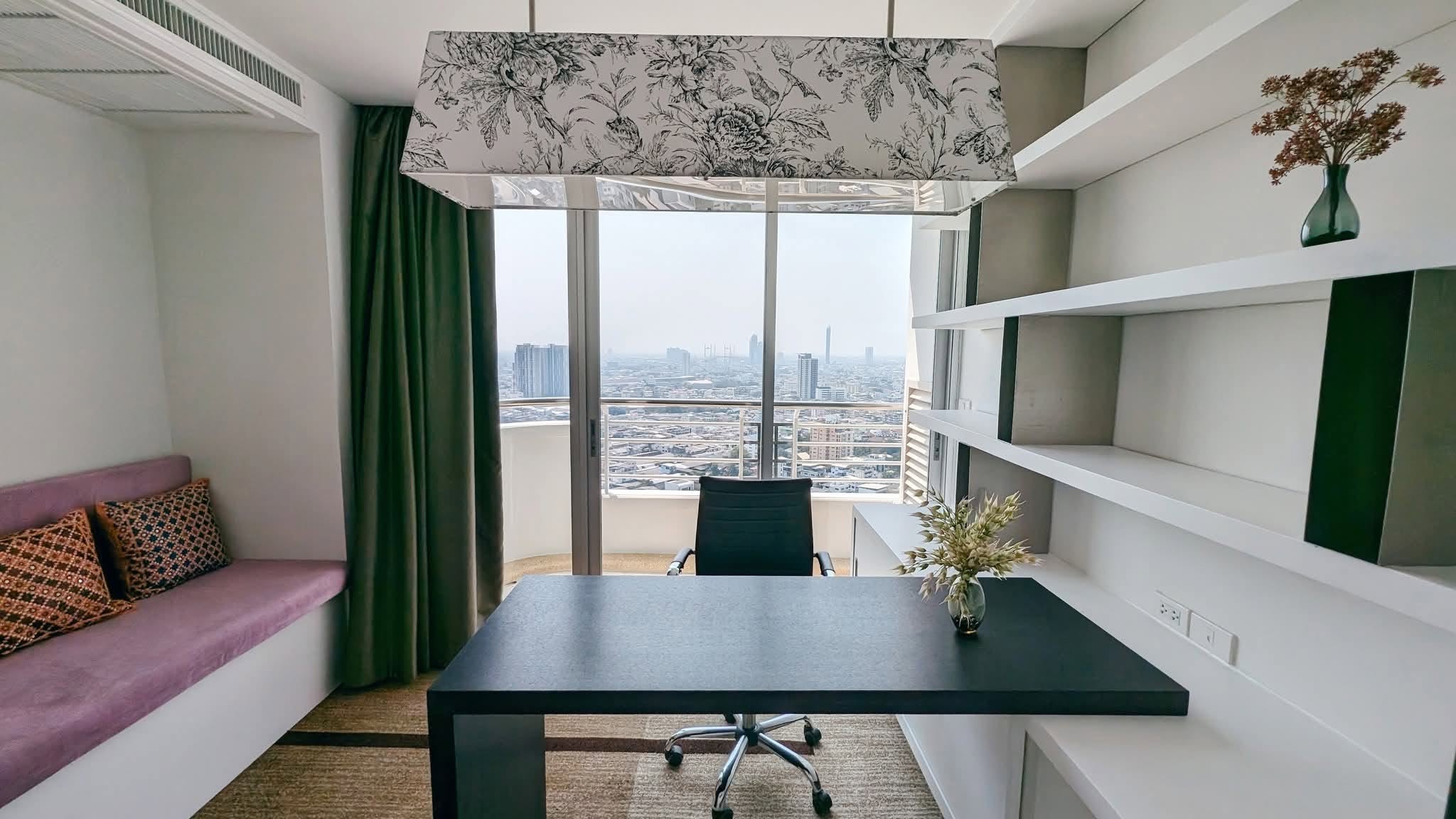 Three Bedroom Condo For Rent