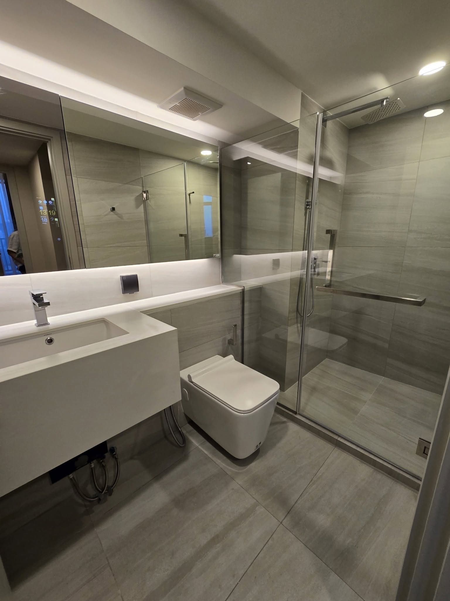 Two Bedroom Condo For Rent