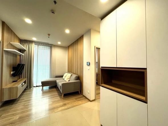 Two Bedroom Condo For Rent