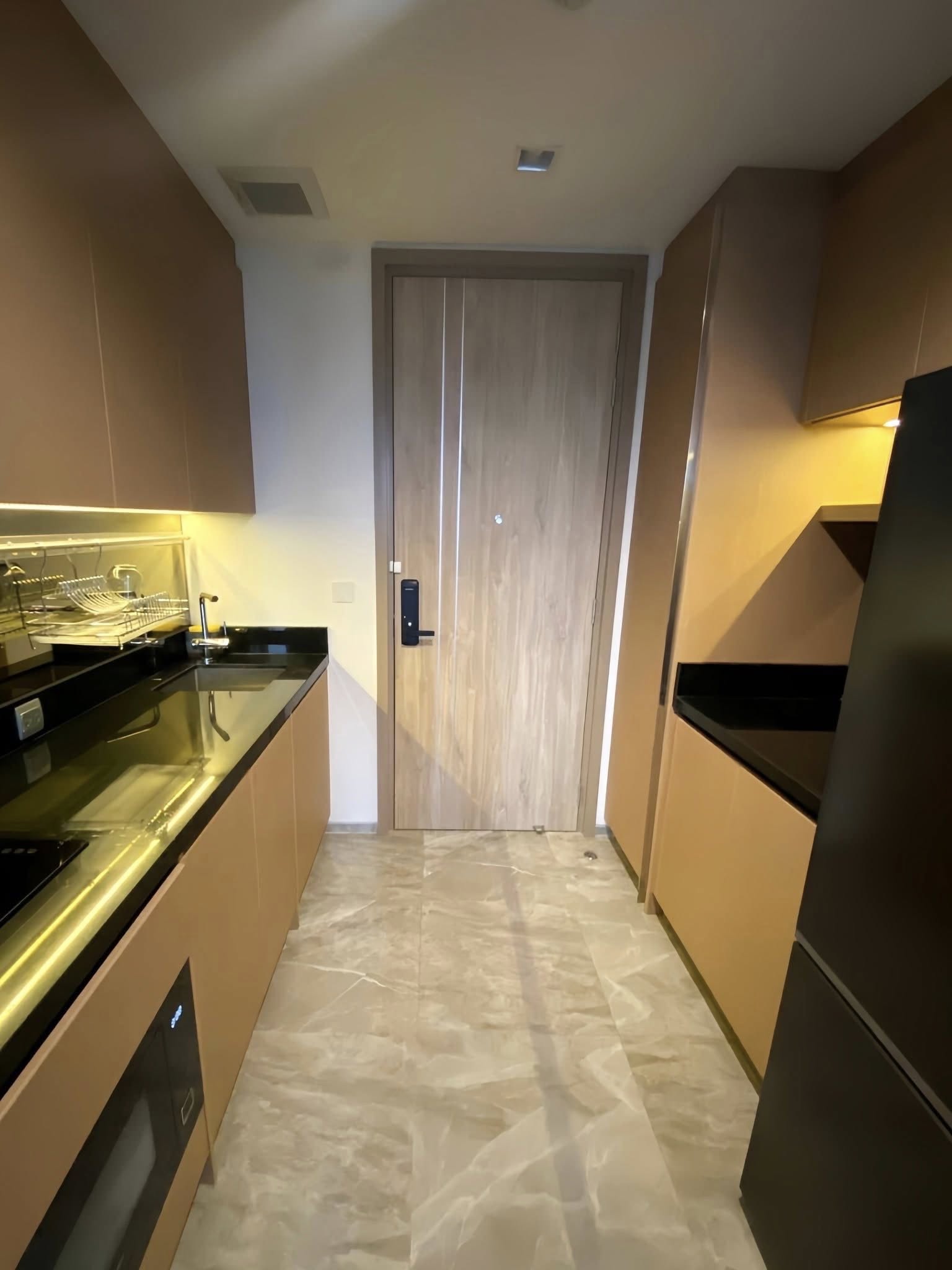 One Bedroom Condo For Rent