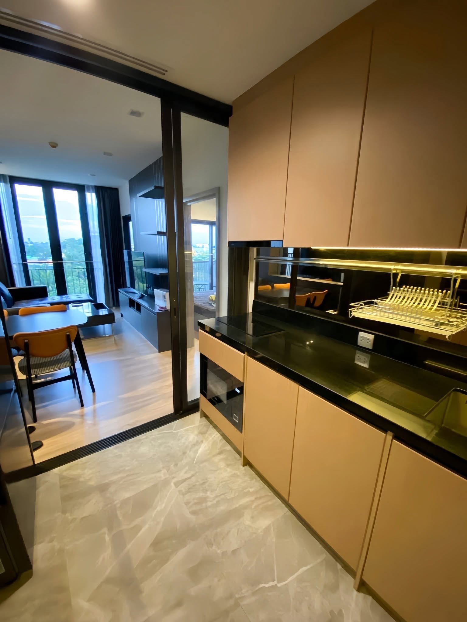 One Bedroom Condo For Rent