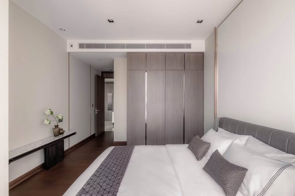 Two Bedroom Condo For Rent