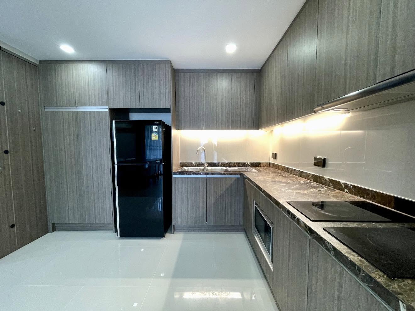 Three Bedroom Condo For Rent