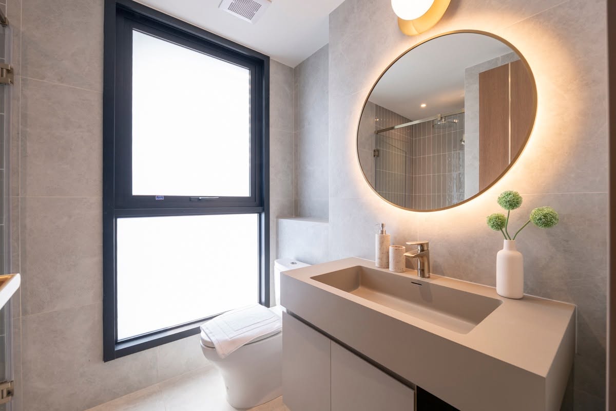 Two Bedroom Condo For Rent
