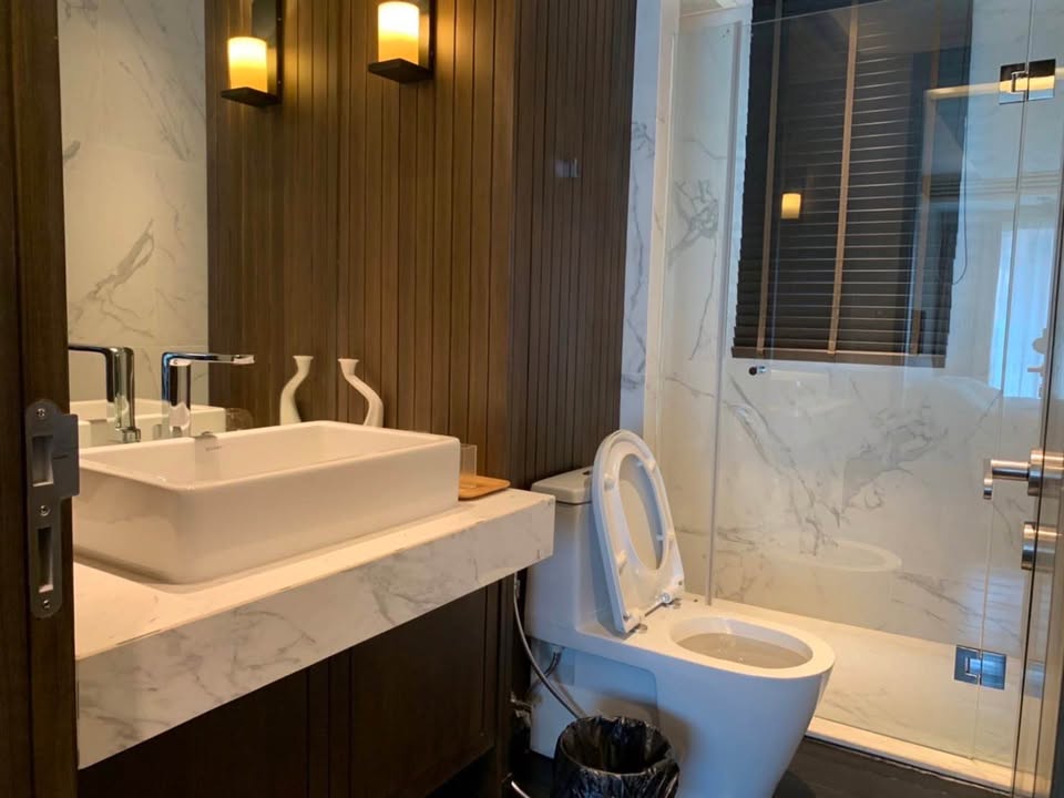 Three Bedroom Condo For Rent