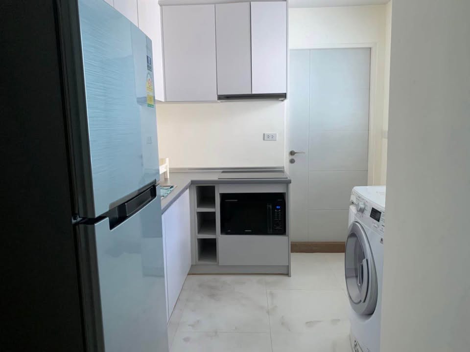 Three Bedroom Condo For Rent