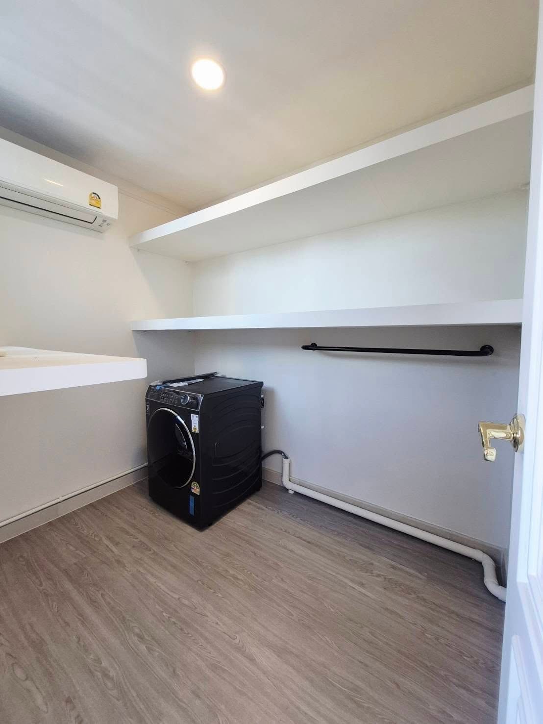 Three Bedroom Condo For Rent