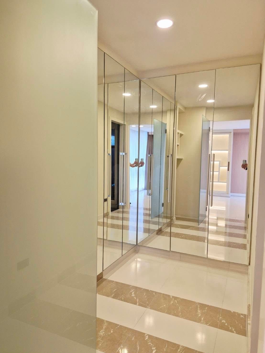 Three Bedroom Condo For Rent