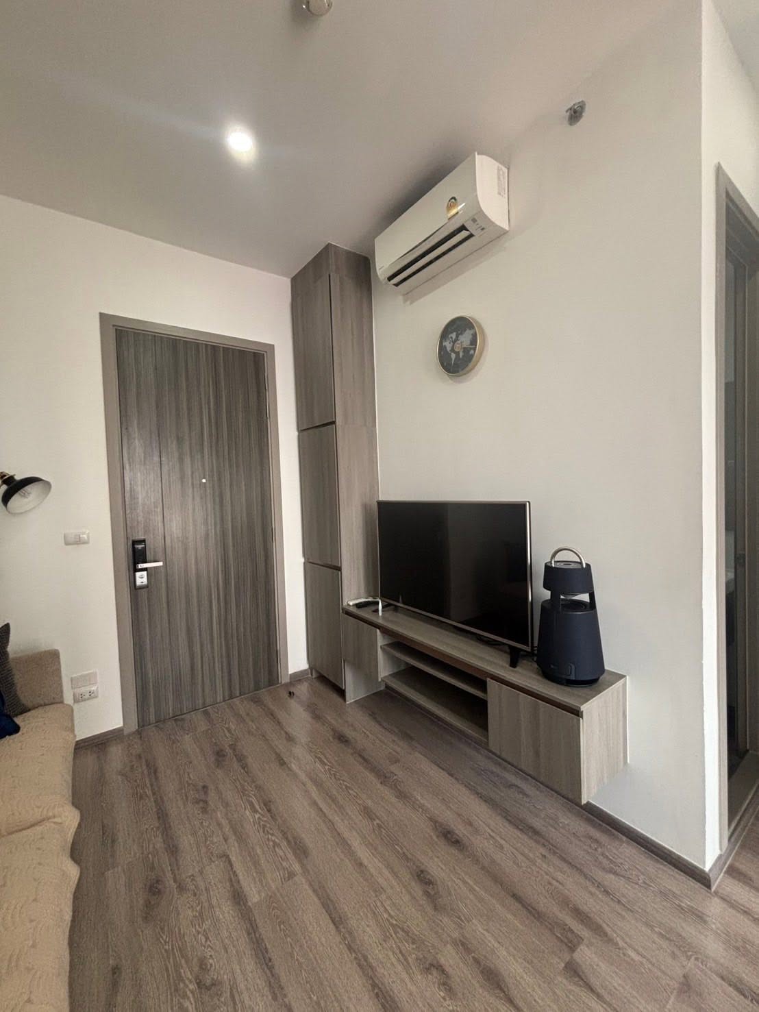 One Bedroom Condo For Rent