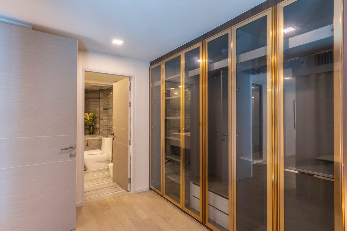 Three Bedroom Condo For Rent