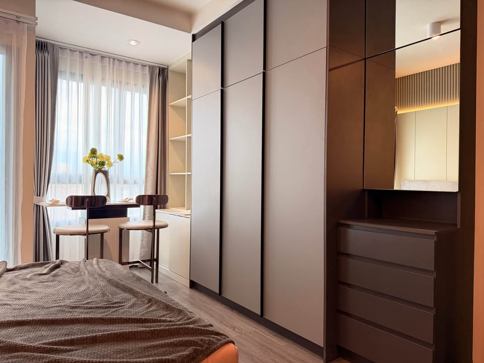 One Bedroom Condo For Rent