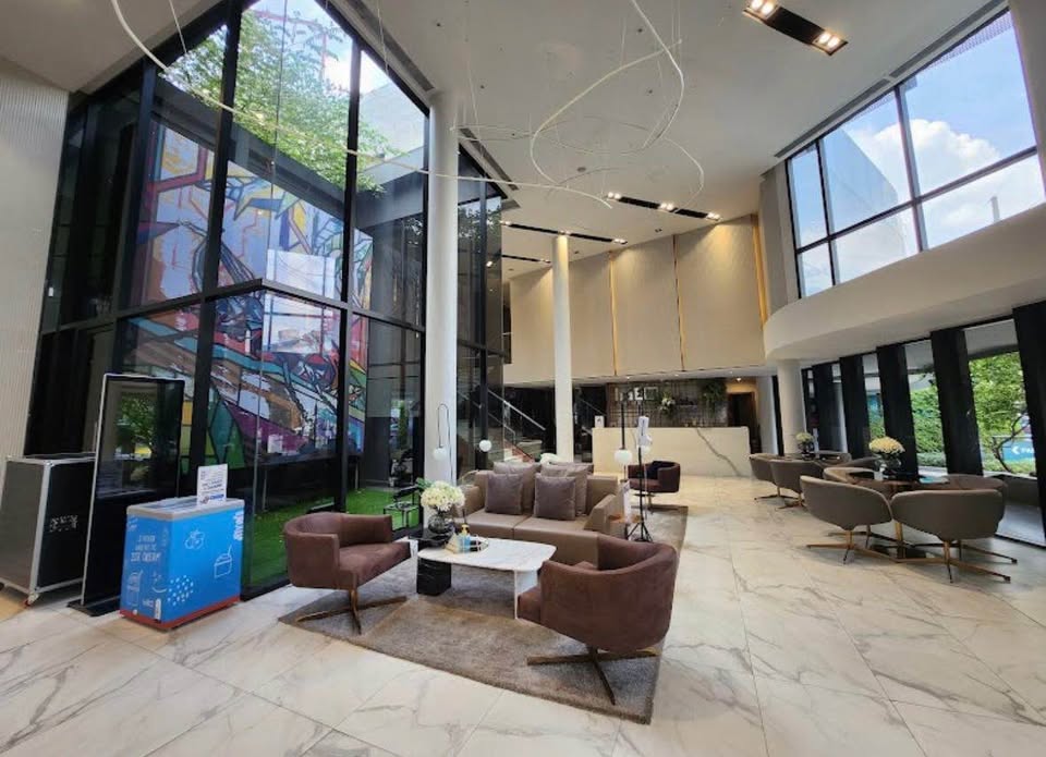One Bedroom Condo For Rent