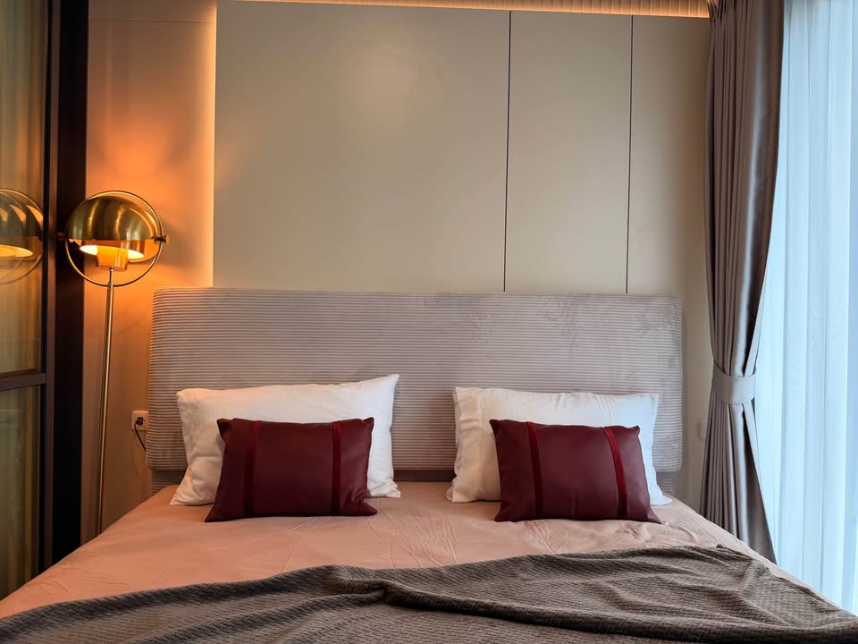 One Bedroom Condo For Rent