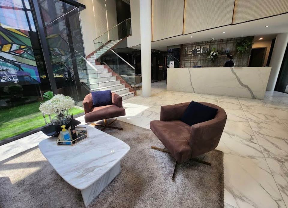 One Bedroom Condo For Rent