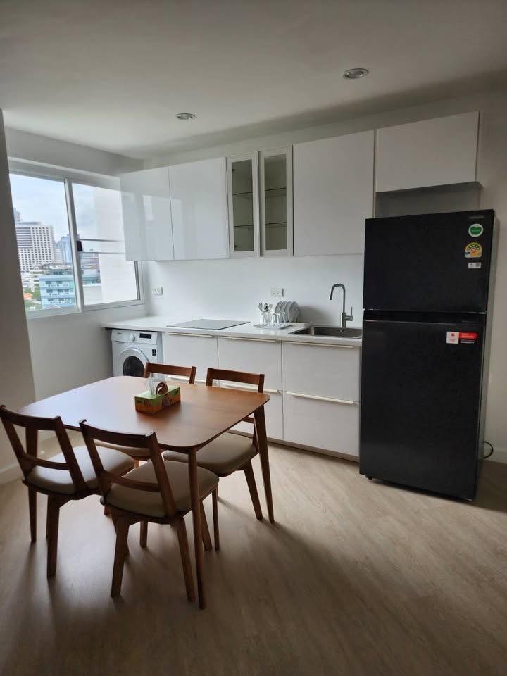 Two Bedroom Condo For Rent