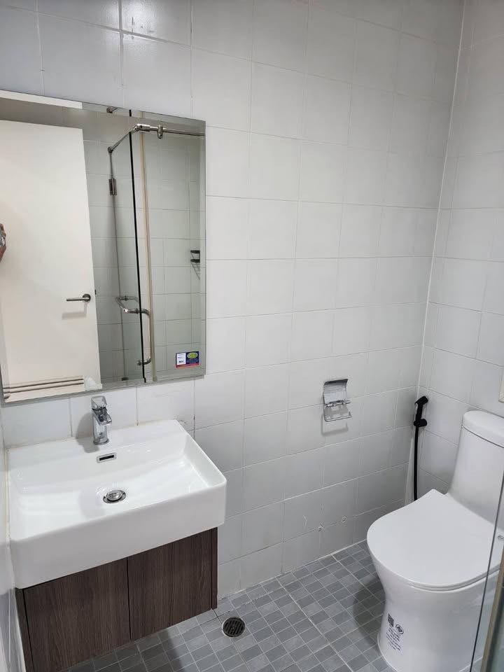 Two Bedroom Condo For Rent