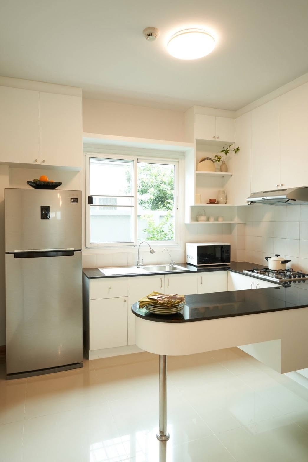 Detached House For Sale