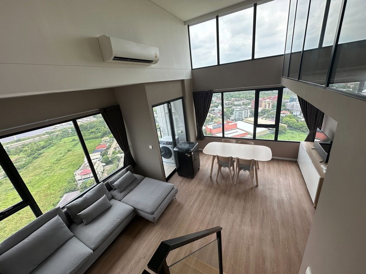 Three Bedroom Condo For Rent