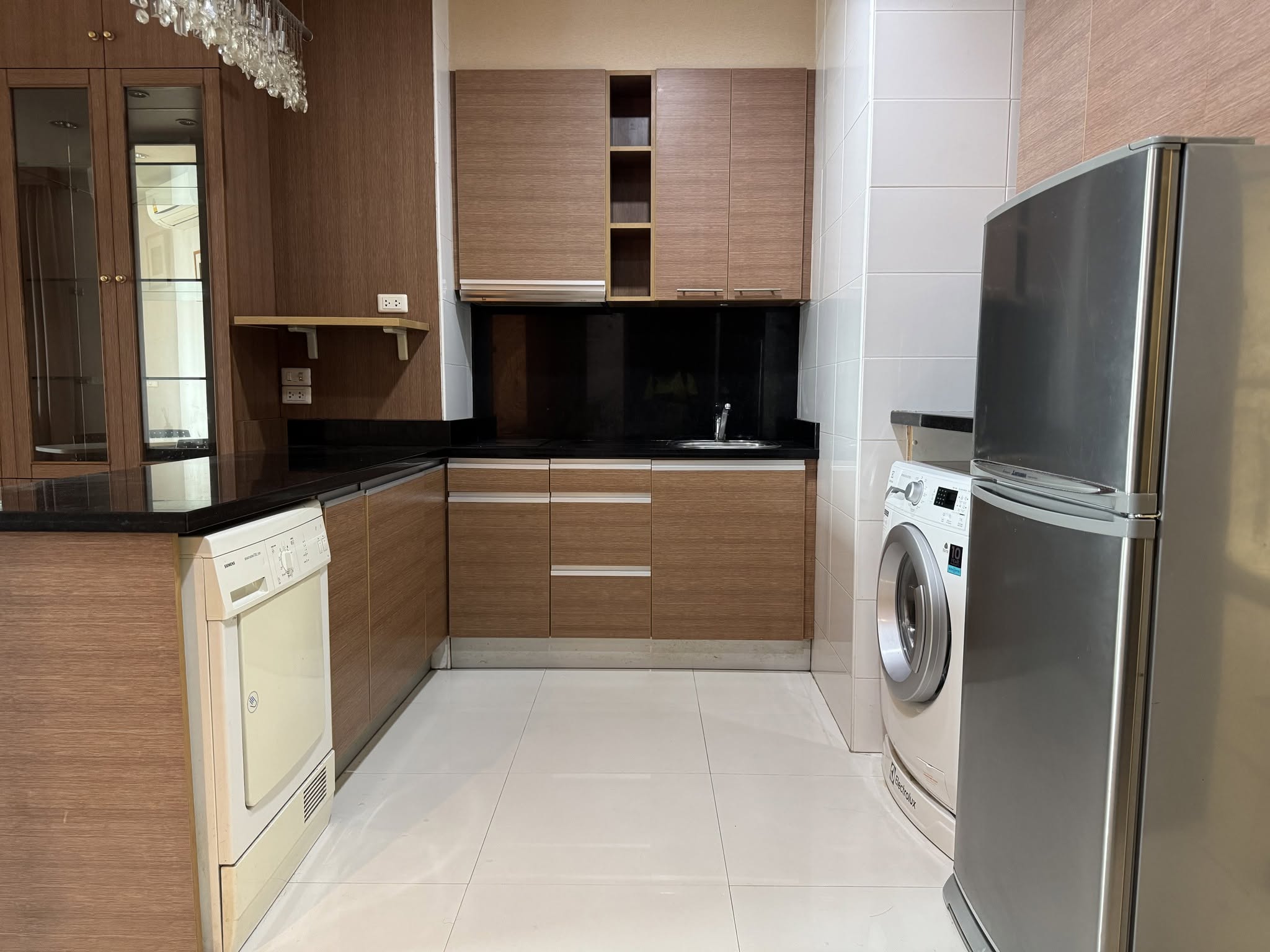 Two Bedroom Condo For Rent