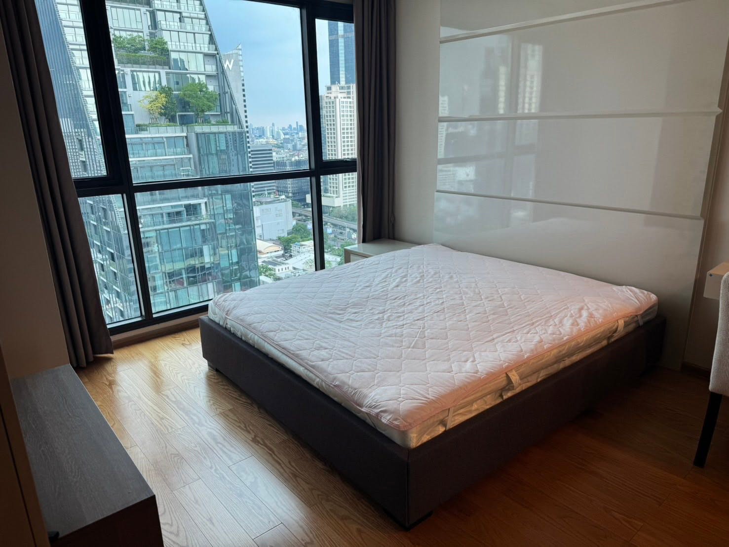 One Bedroom Condo For Rent