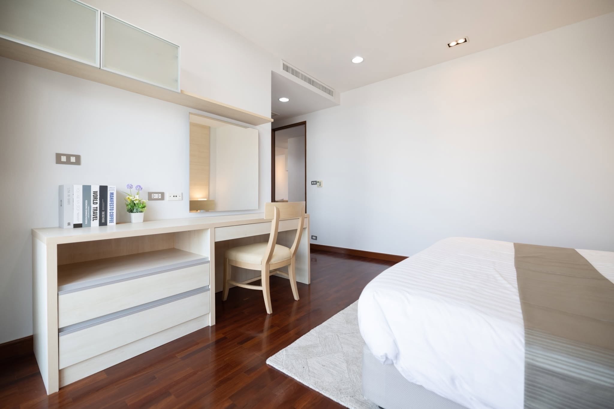 Two Bedroom Condo For Rent