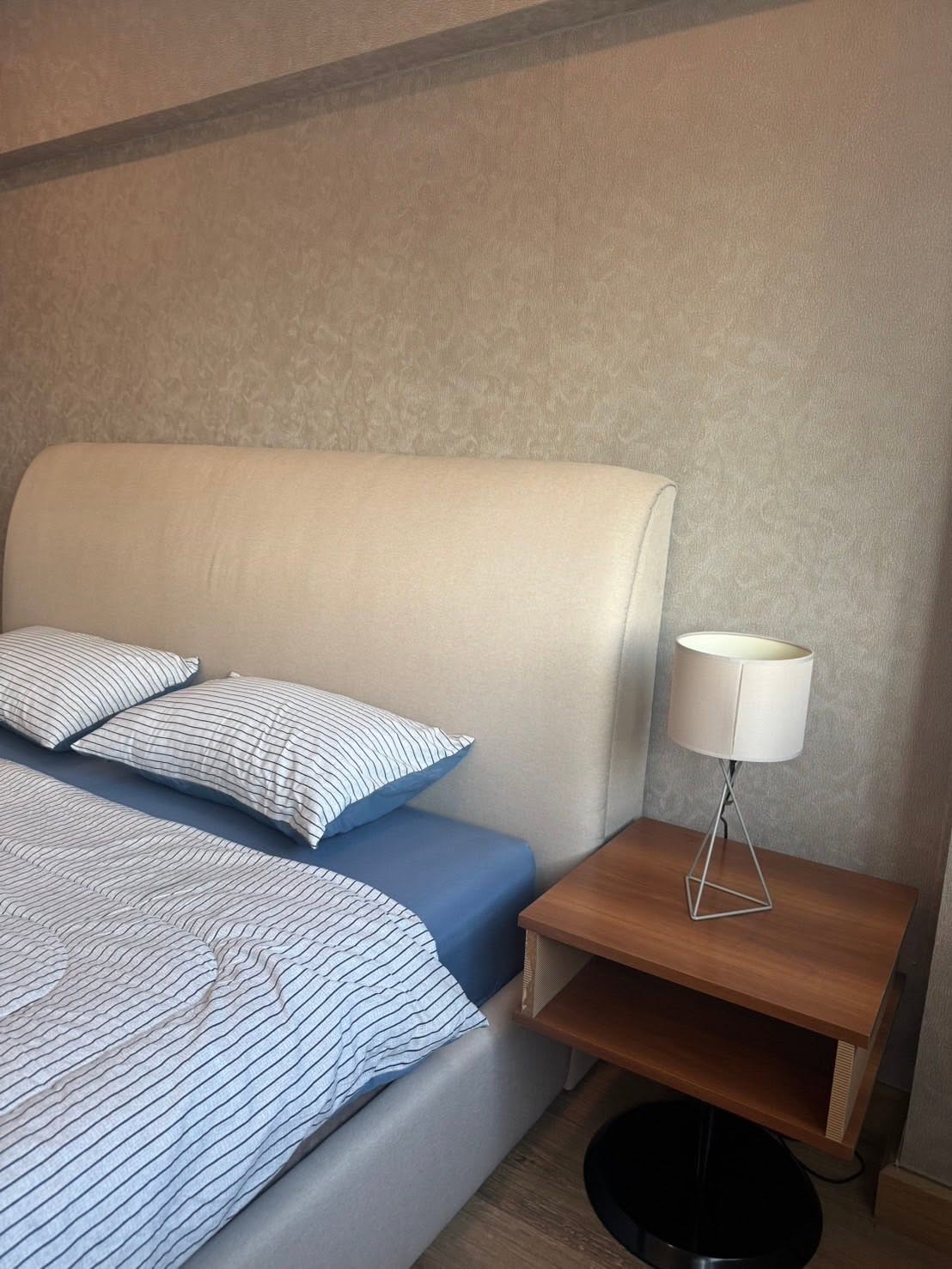 One Bedroom Condo For Rent