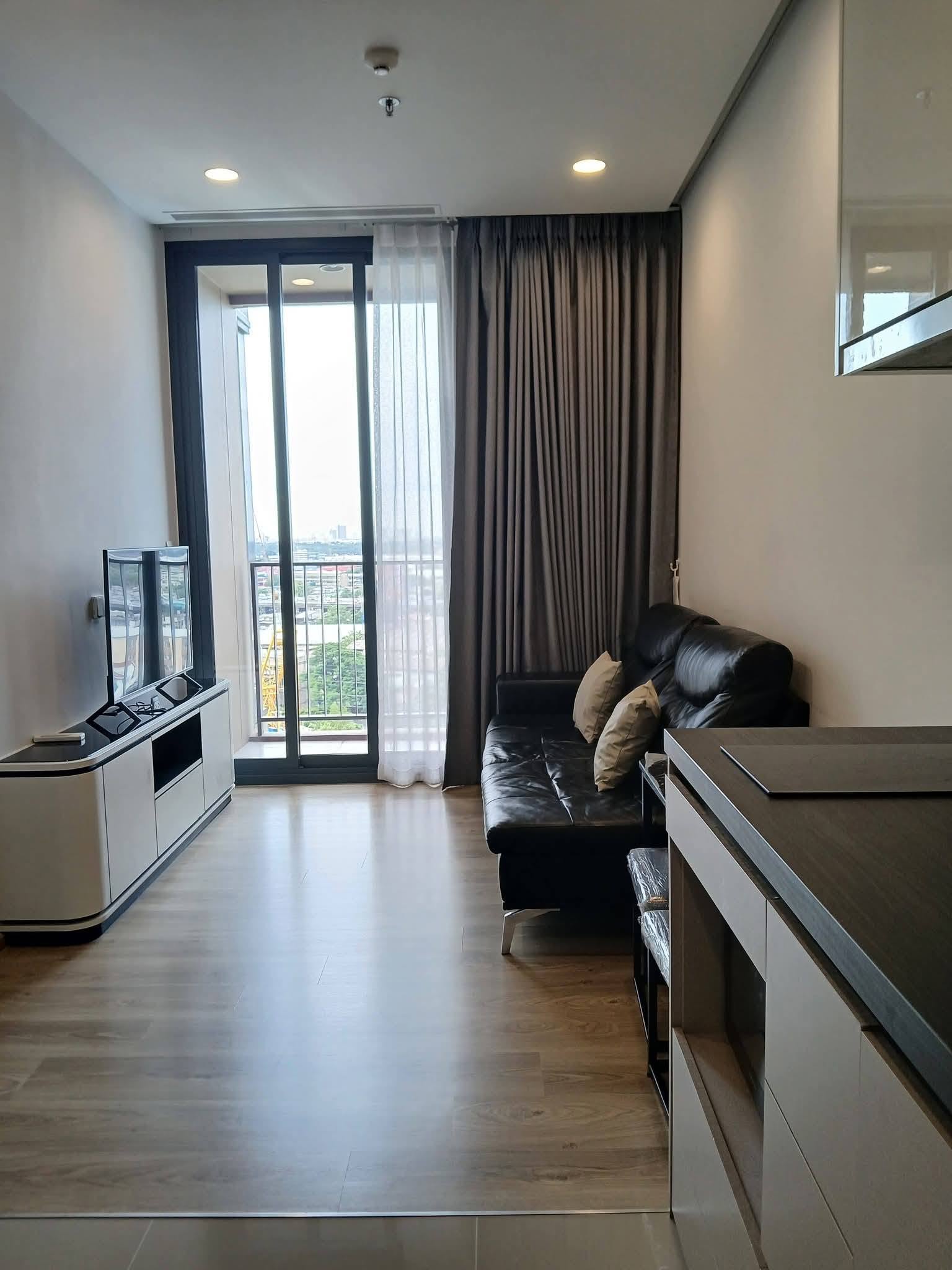 One Bedroom Condo For Rent