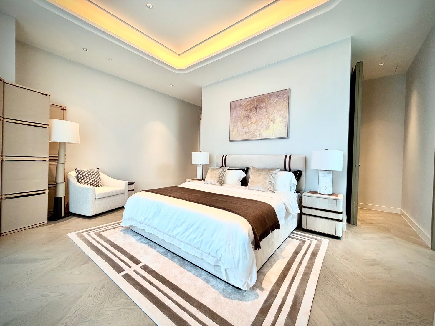 Three Bedroom Condo For Rent