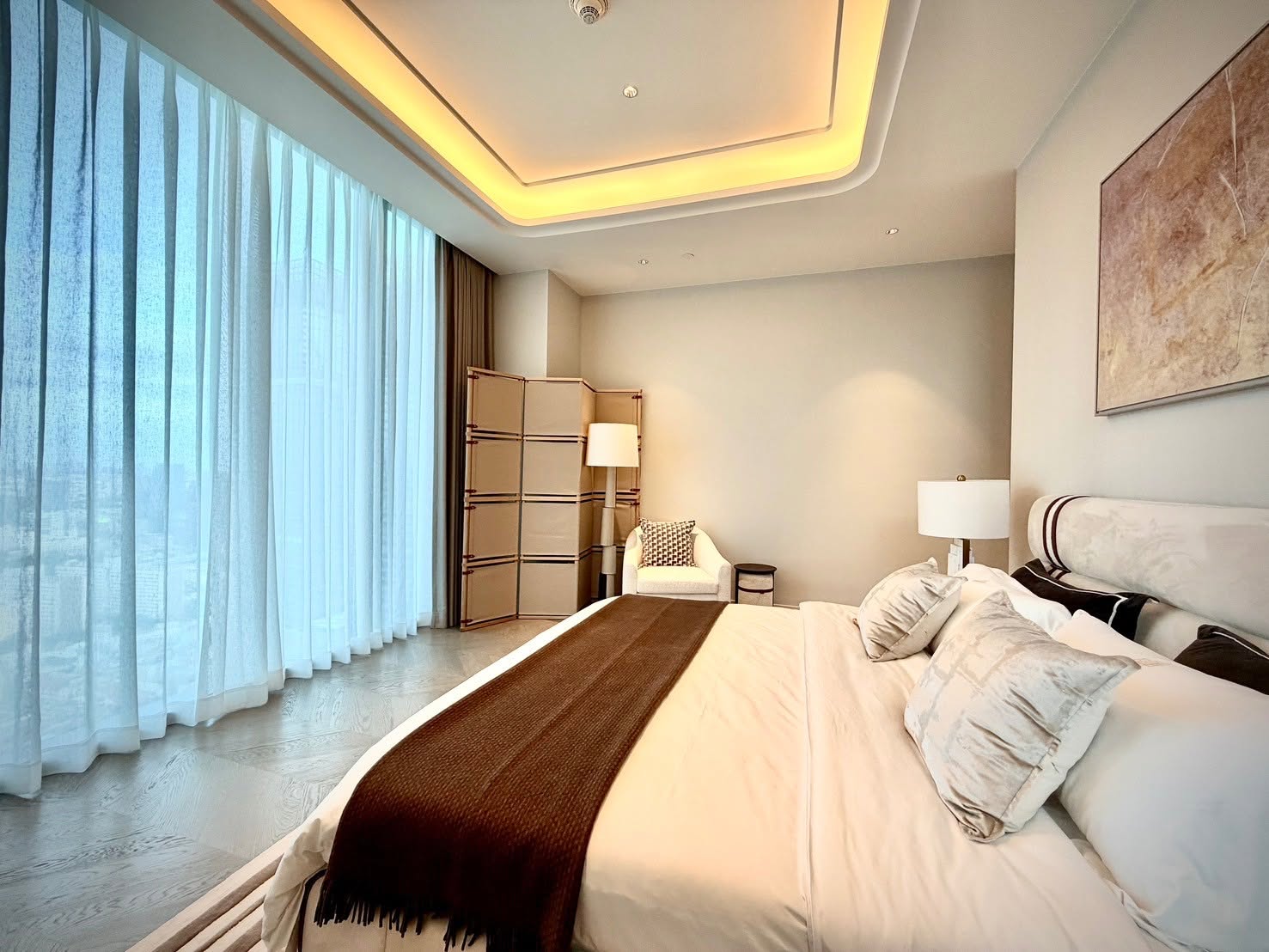 Three Bedroom Condo For Rent