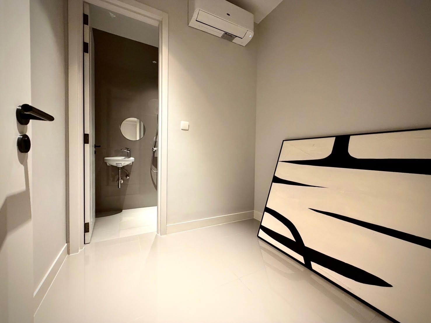 Three Bedroom Condo For Rent