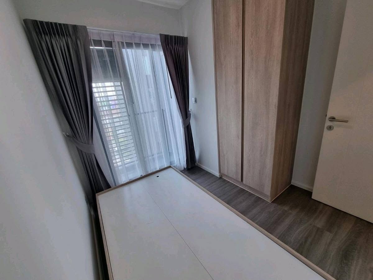 Two Bedroom Condo For Rent