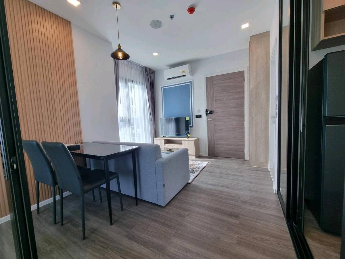 Two Bedroom Condo For Rent