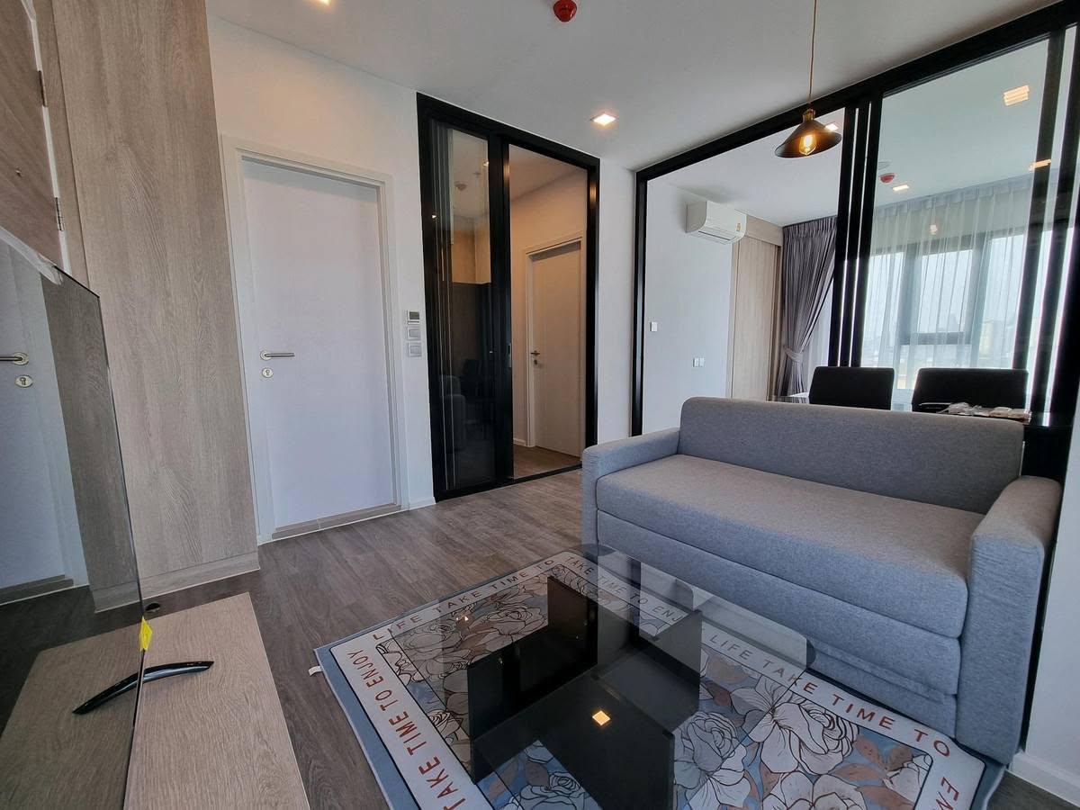 Two Bedroom Condo For Rent