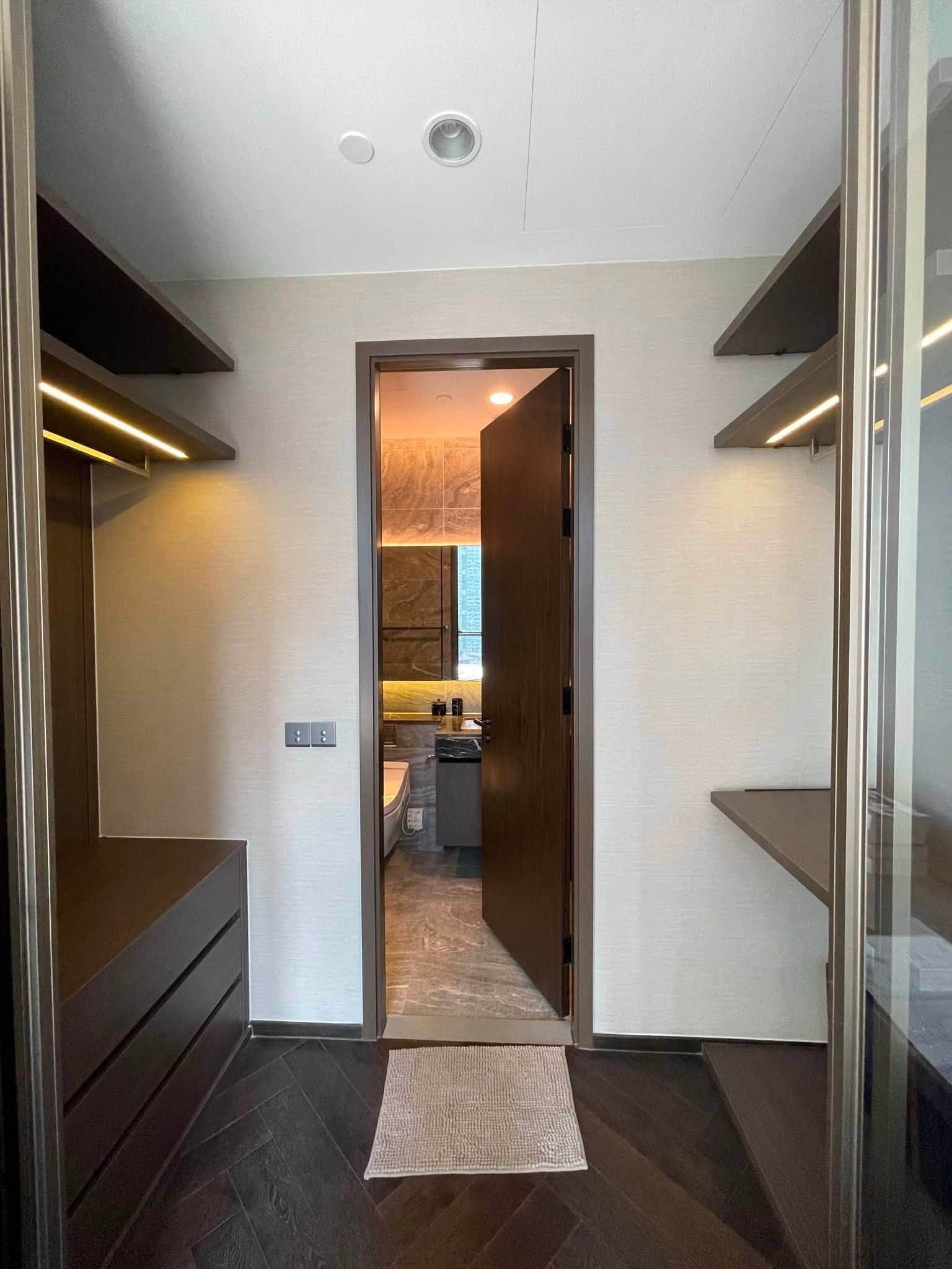 One Bedroom Condo For Rent