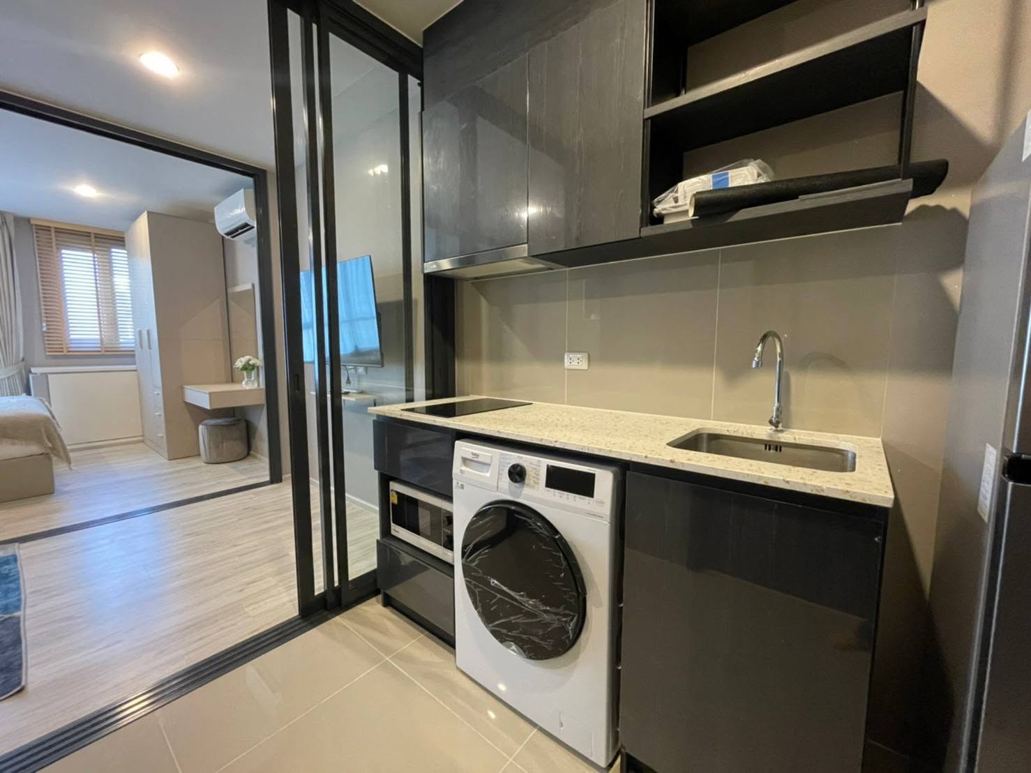 One Bedroom Condo For Rent