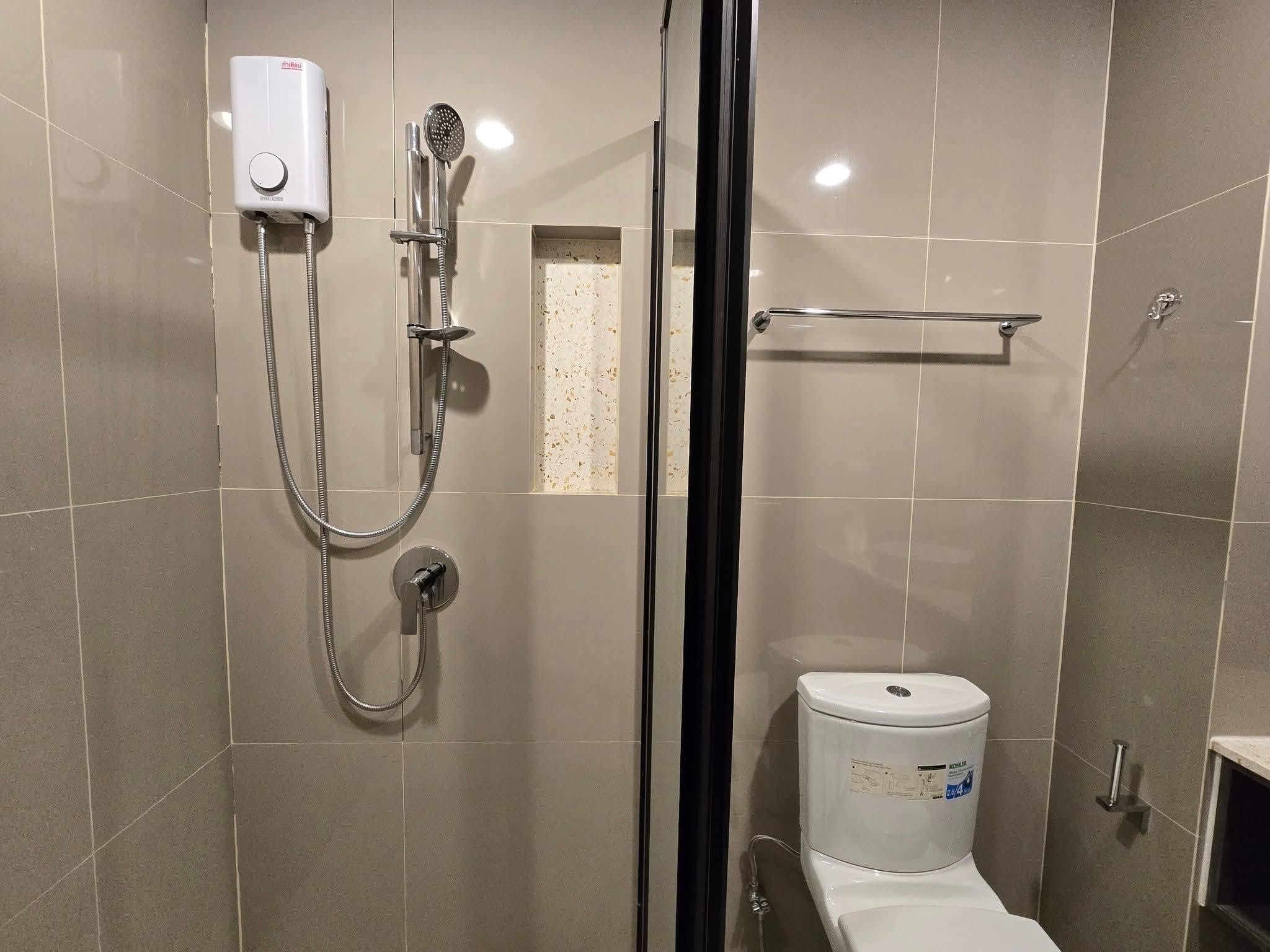 One Bedroom Condo For Rent