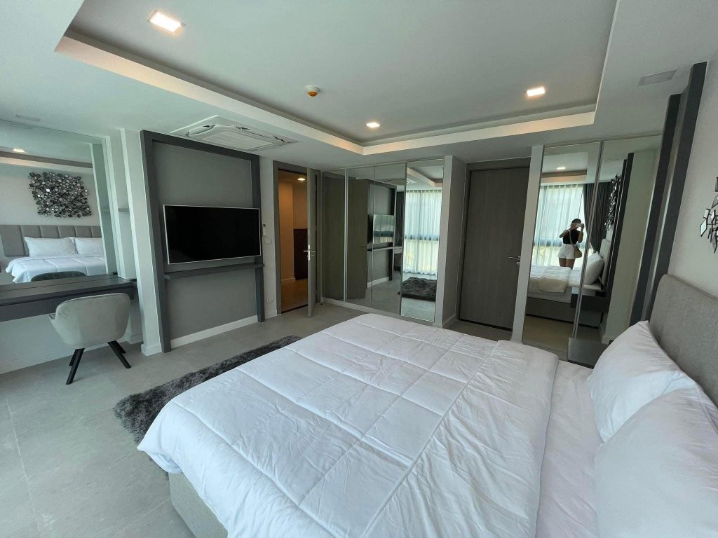 Three Bed Room Apartment For Rent