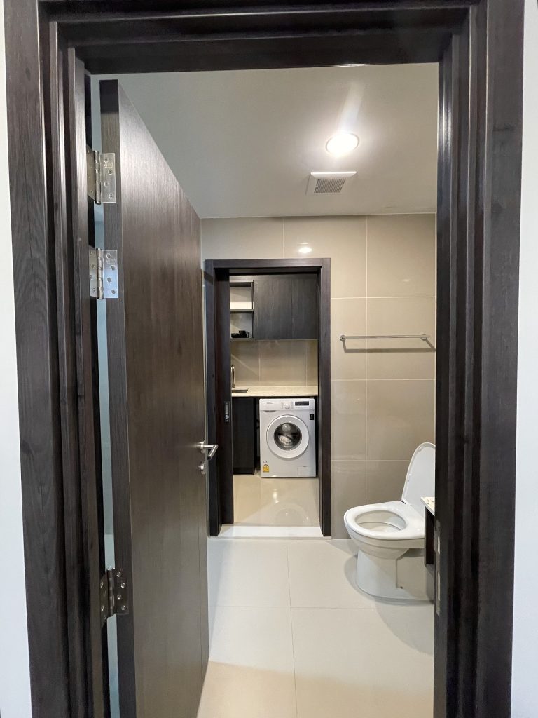 One Bedroom Condo For Rent