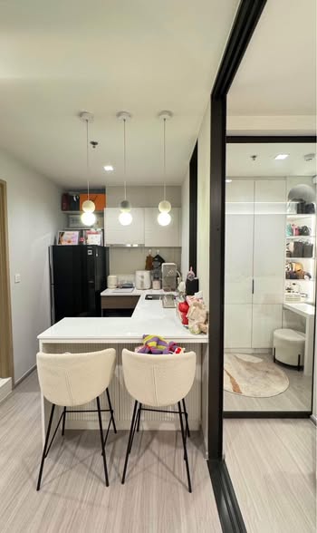 One Bedroom Condo For Rent