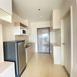 One Bedroom Condo For Rent