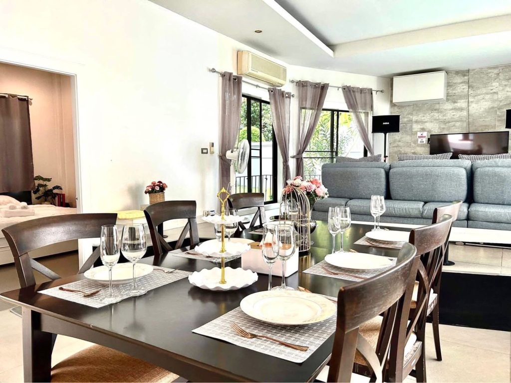 Big Detached House For Rent