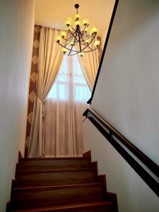 Large Detached House For Sale