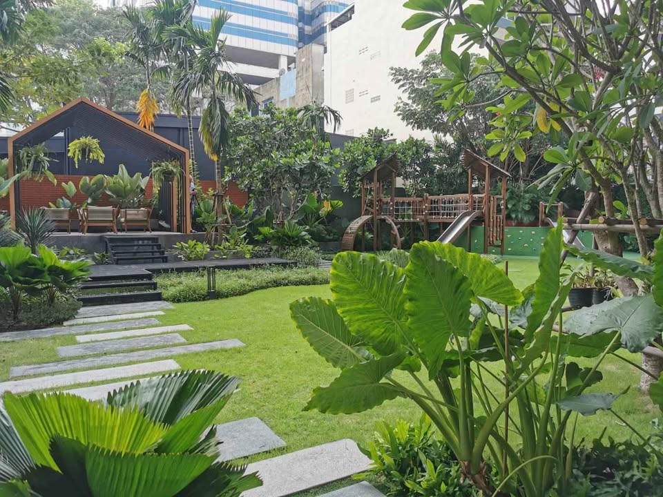 Duplex Two Bedroom Apartment For Rent