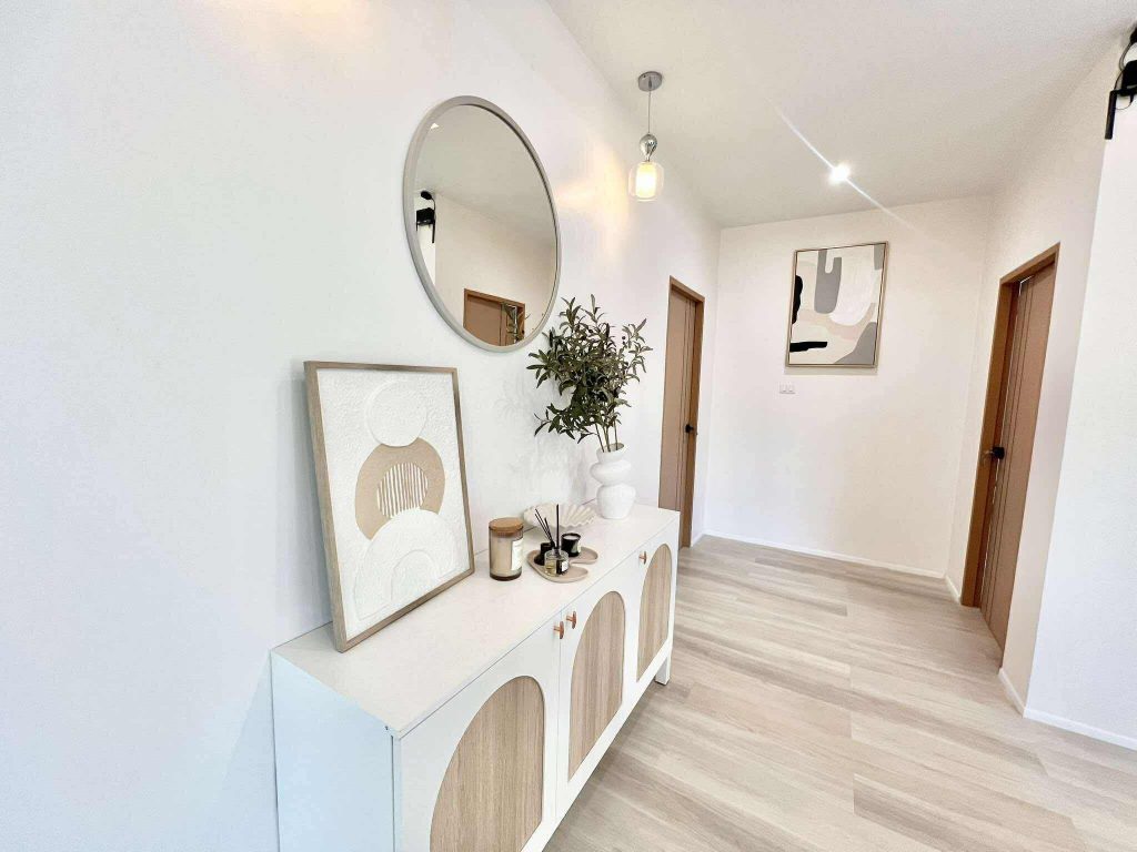 Detached House for Rent