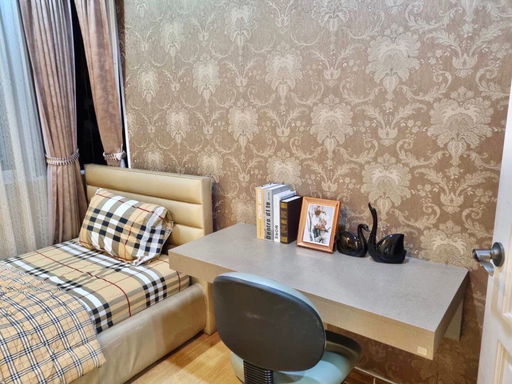 Two Bed Room Condo For Rent