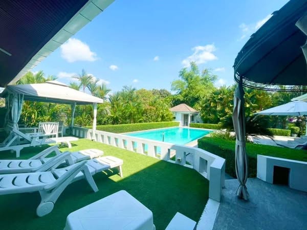 Pool Villa For Rent